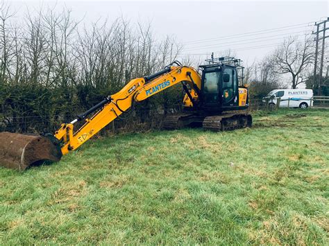 plant hire in leicester